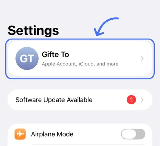 انتخاب اپل آیدی در بالای صفحه تنظیمات